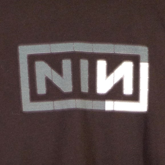 NIN Gray & White