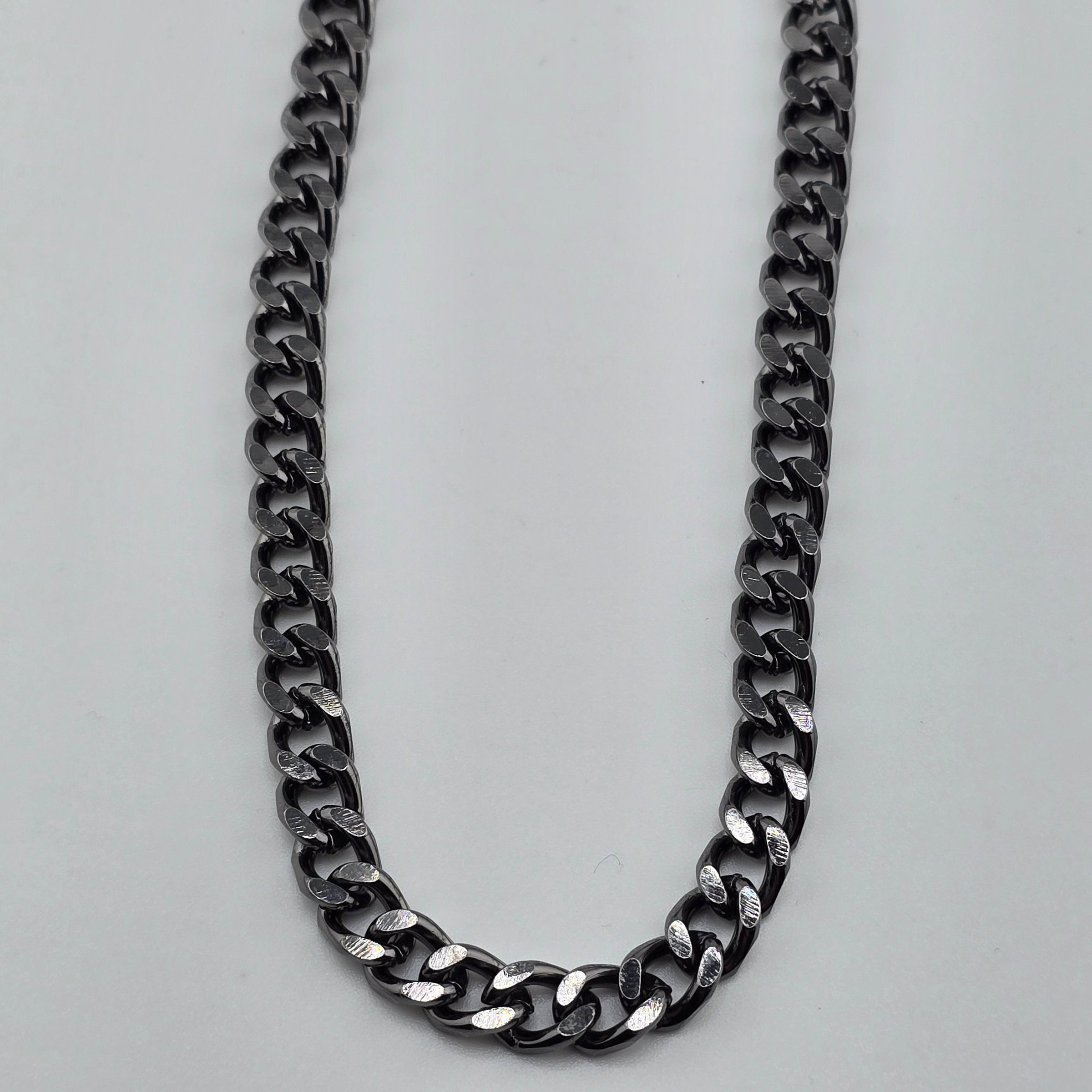 NK-24" Blk Chain S link