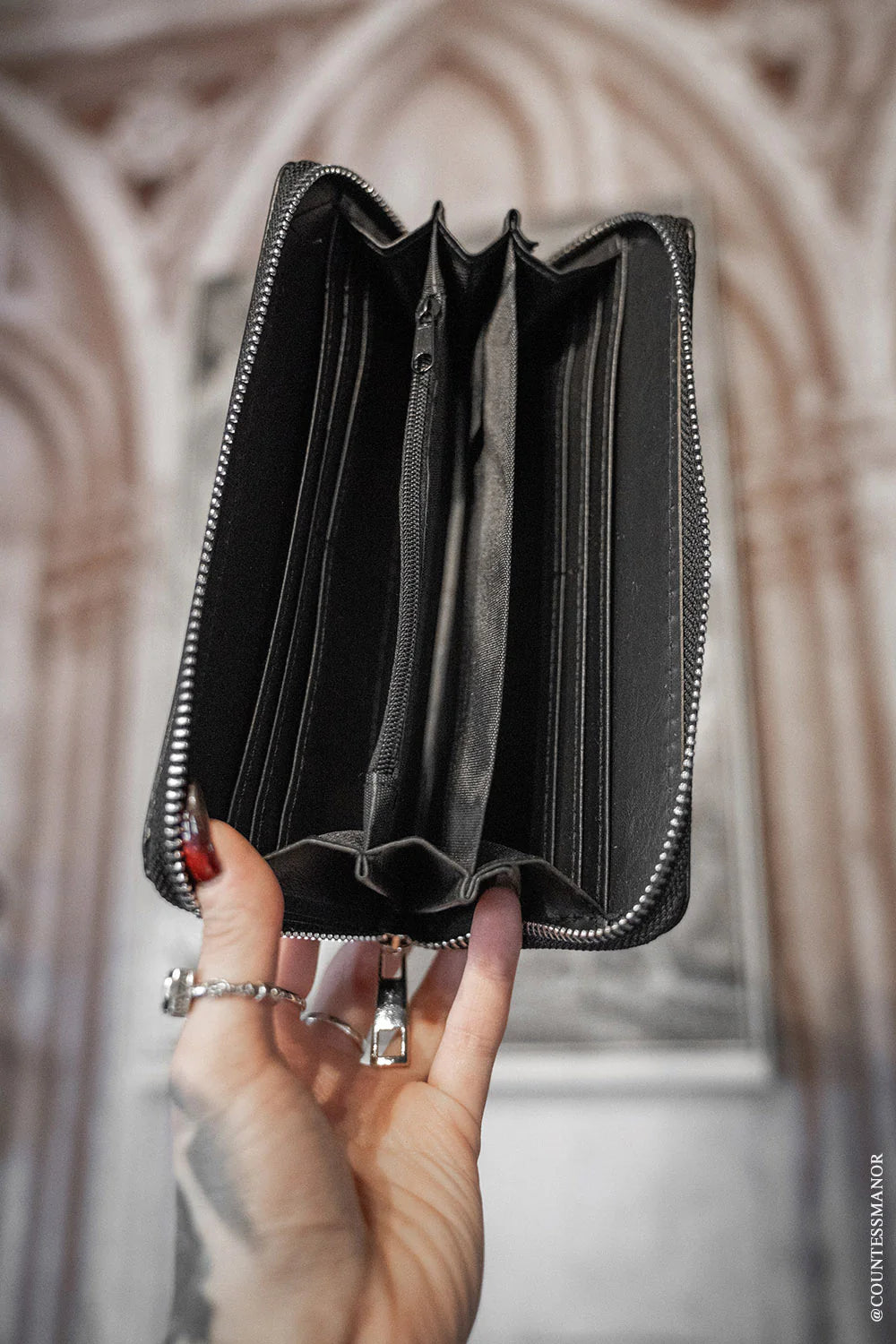 Dead inside Skeleton Wallet