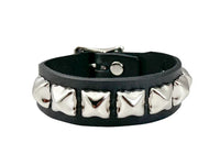 BR 1 row pyramid stud Buckle