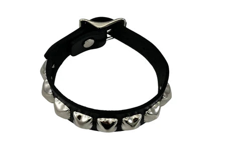 BR 1 row pyramid stud Buckle