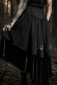 Fablebloom Embroidered Lace-up