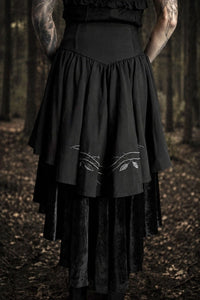 Fablebloom Embroidered Lace-up