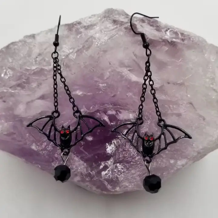 ER-Goth Black Chain Bat Dangle