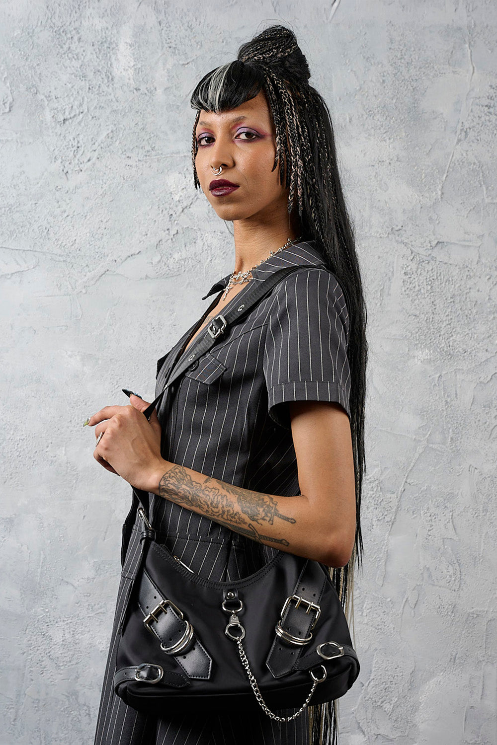 Halo Shackles Hobo Bag Blk