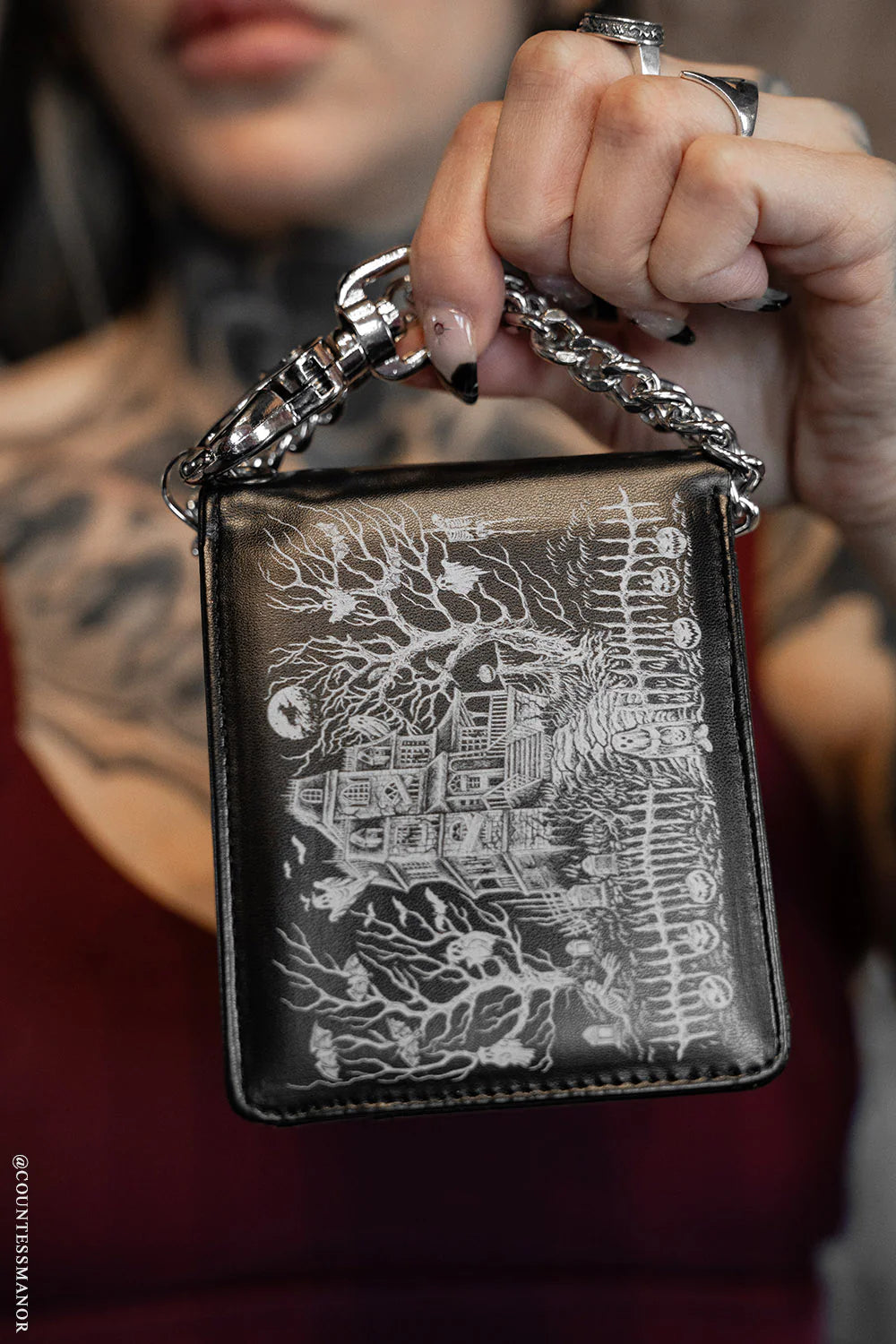 Haunted Mansion BiFold W/ Chain
