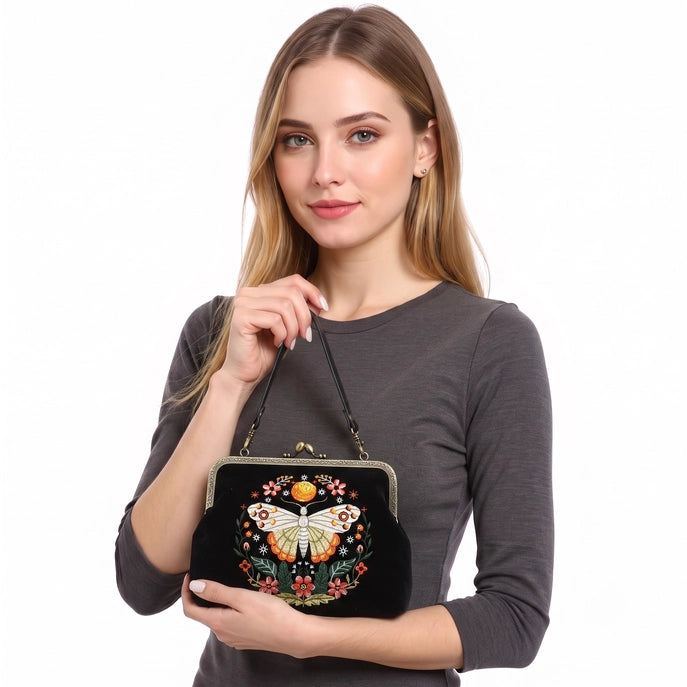 Luna Butterfly Kisslock-Black