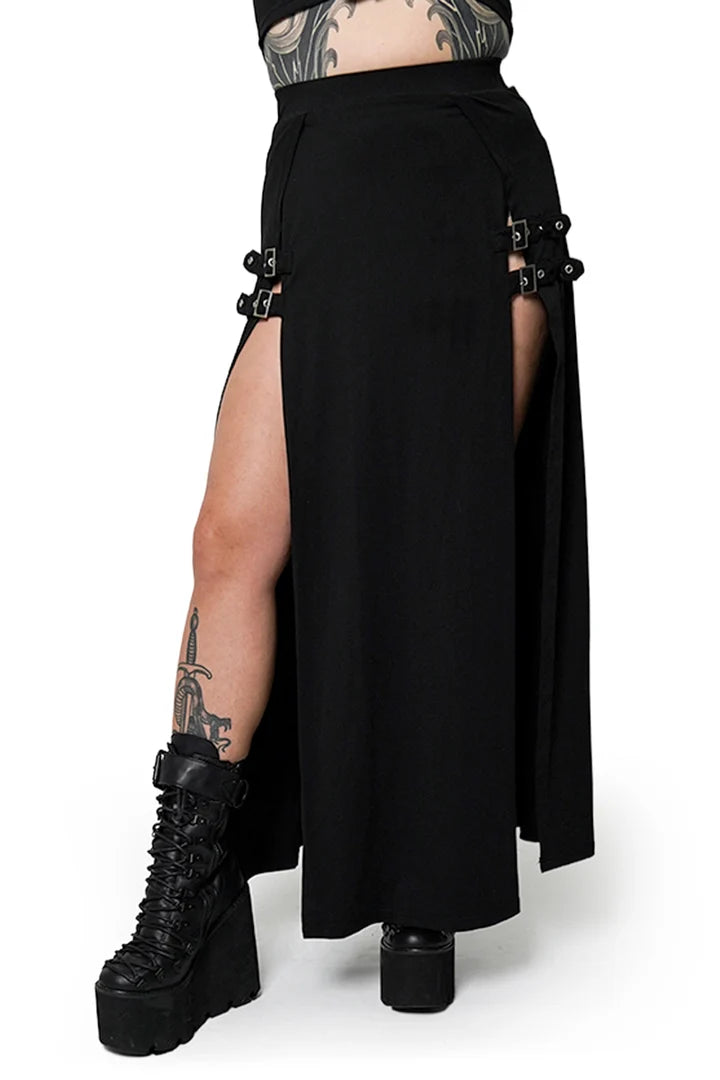 M-Line Buckle Skirt