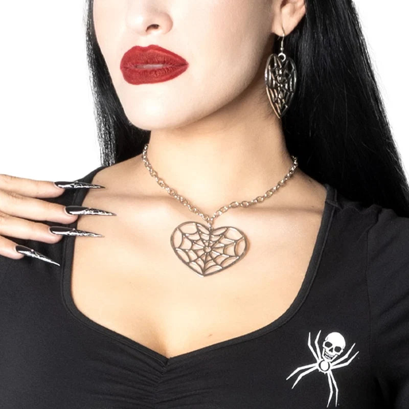 Necklace-Web Heart