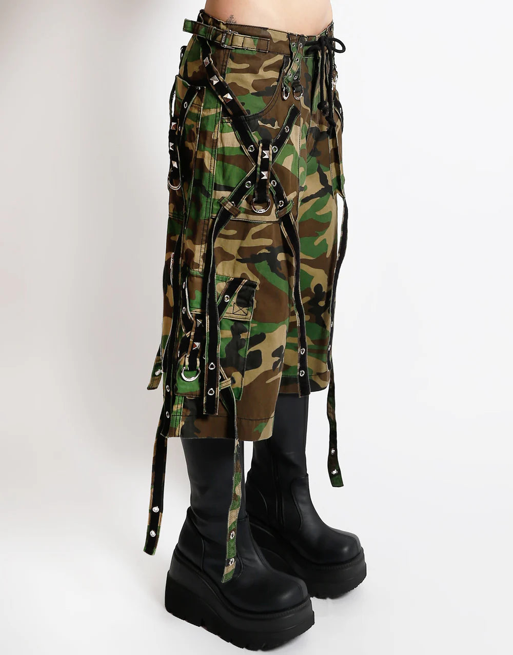 Out of Control Shorts Camo