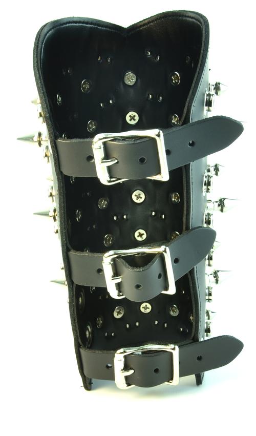 Armband with Spikes