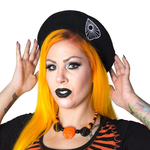 Beret-Ouija Black