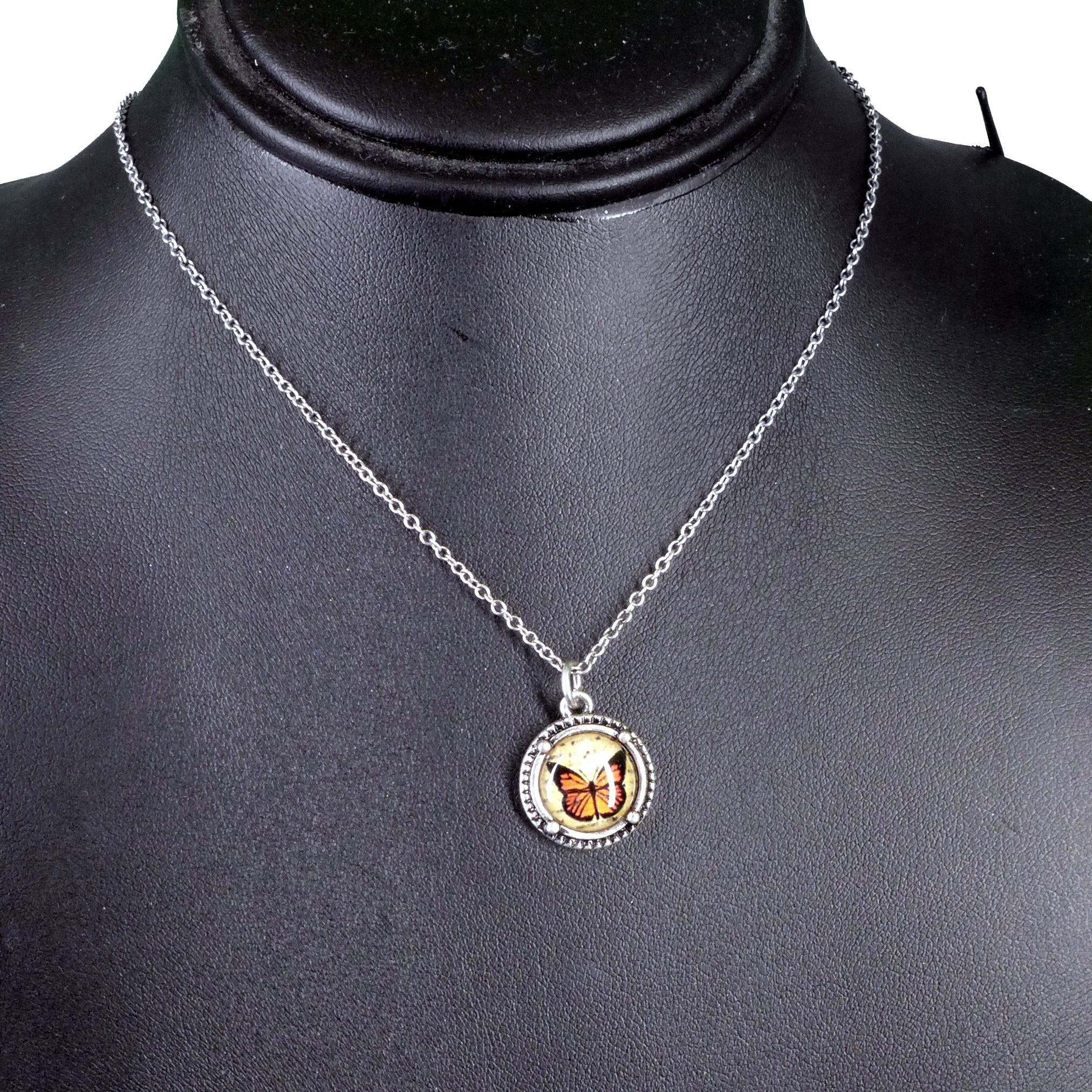 Butterfly Round Necklace