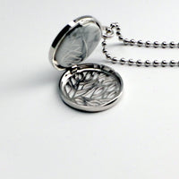 Pentagram Diffuser Necklace