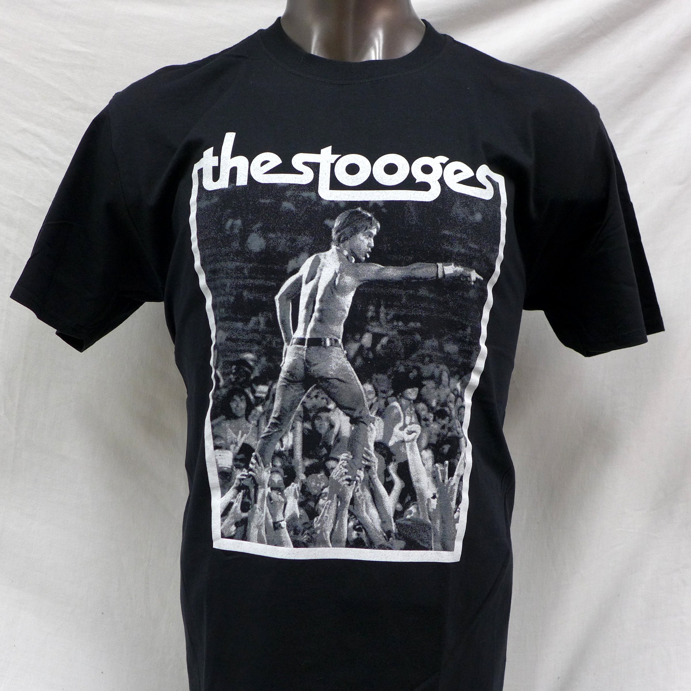 Stooges Crowdwalk